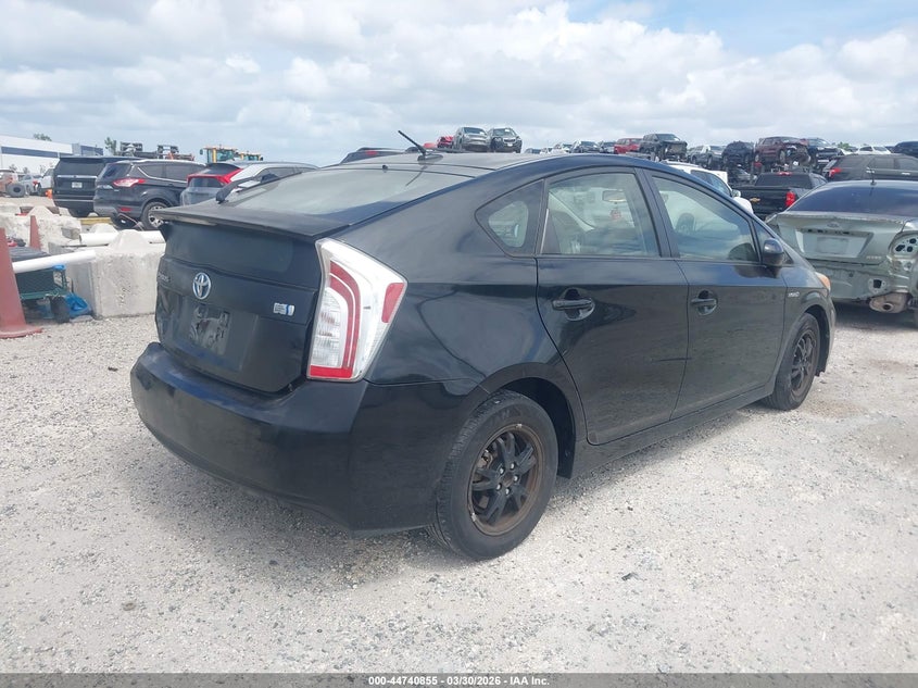2013 Toyota Prius Three