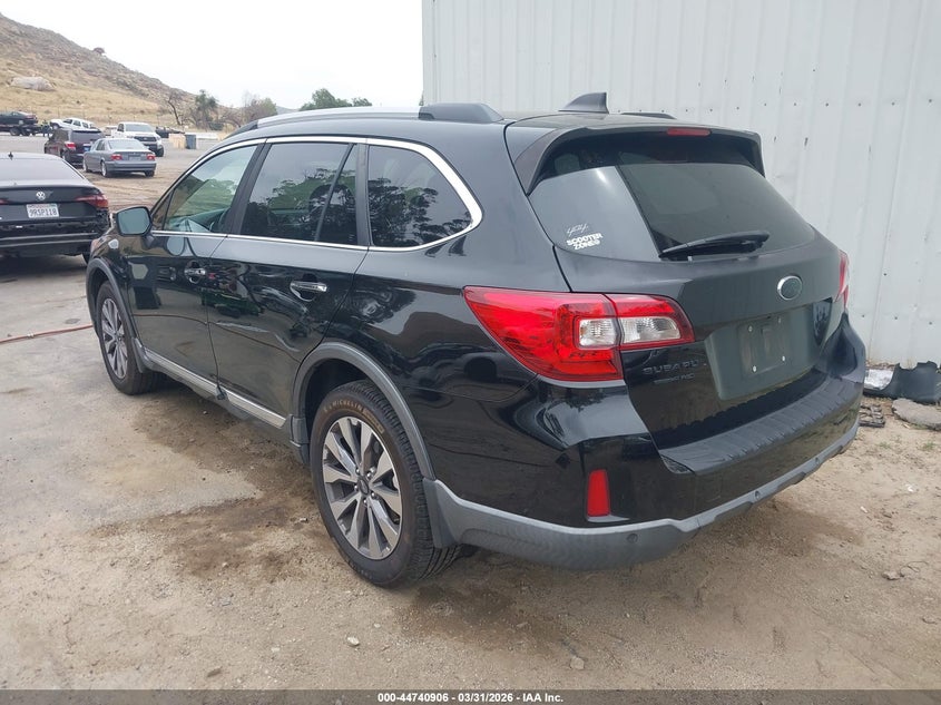 2017 Subaru Outback 3.6R Touring