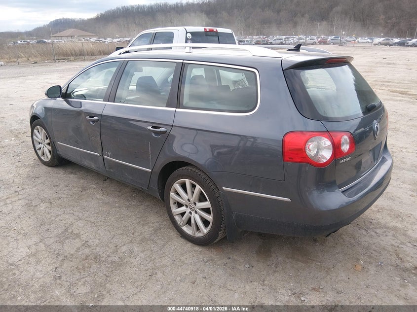 2010 Volkswagen Passat Komfort