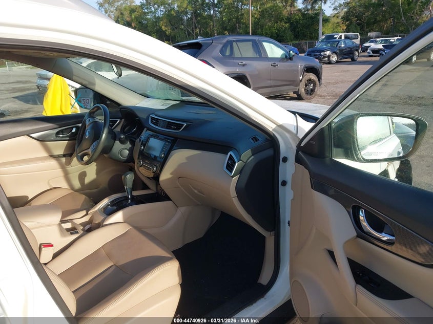 2016 Nissan Rogue Sl