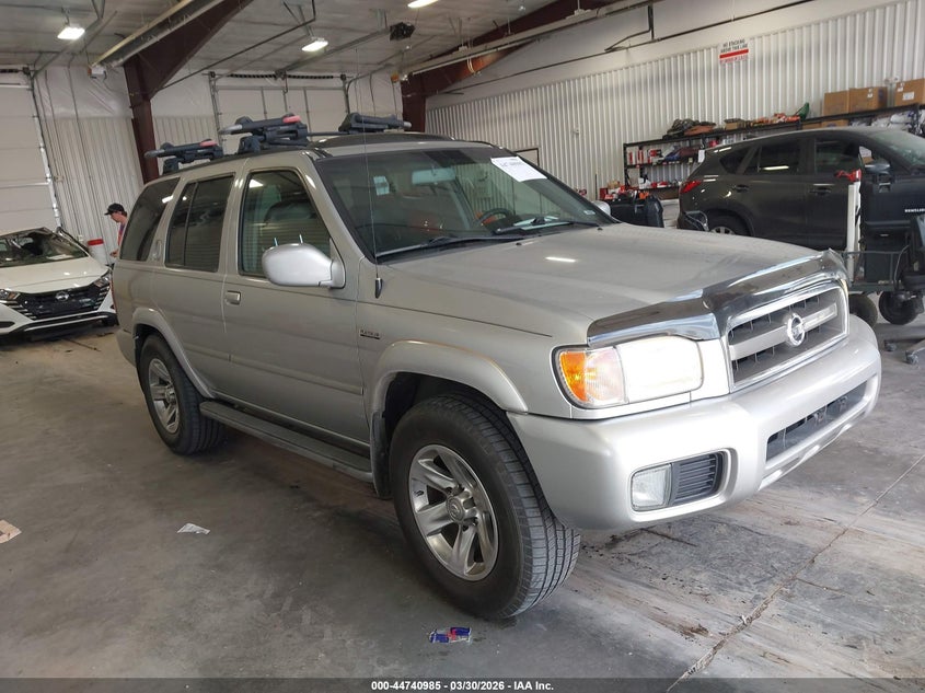2004 Nissan Pathfinder Le Platinum