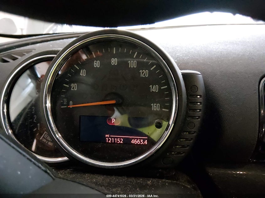 2017 Mini Clubman Cooper VIN: WMWLN5C38H2E33406 Lot: 44741026