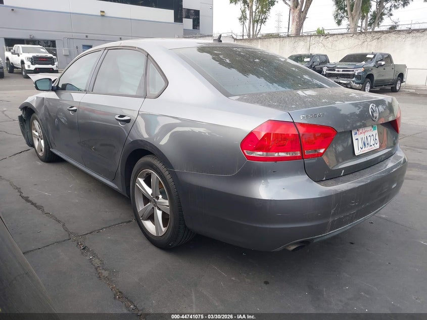 2015 Volkswagen Passat 1.8T S