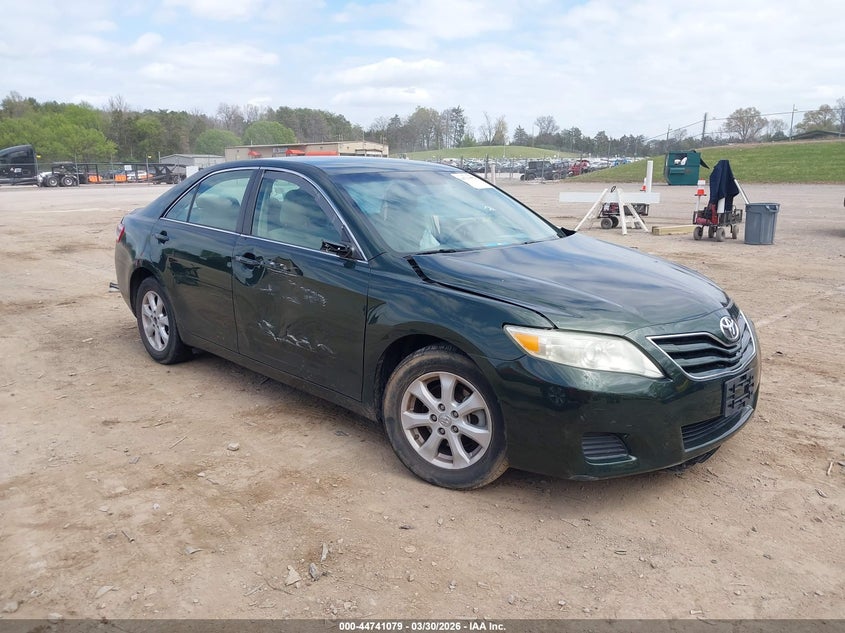 2011 Toyota Camry Le