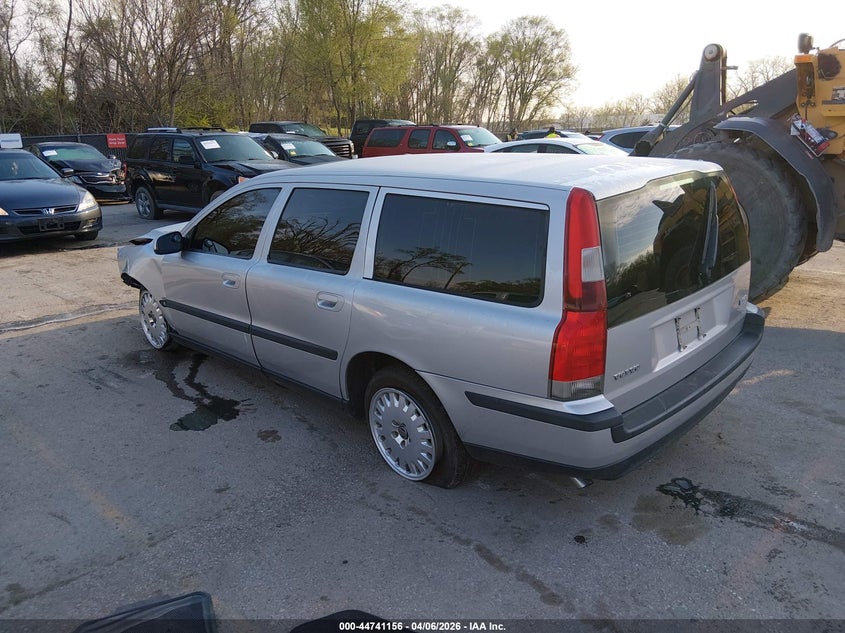 2001 Volvo V70 2.4T