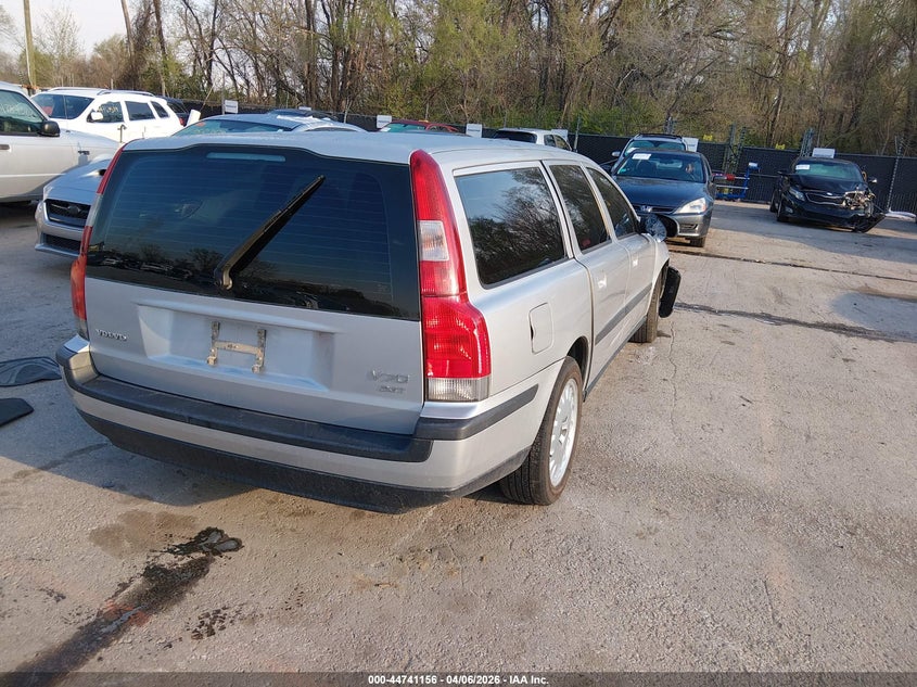 2001 Volvo V70 2.4T