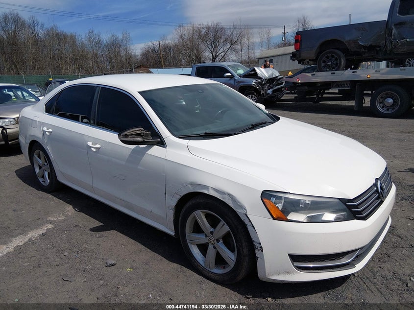 2012 Volkswagen Passat 2.5L Se