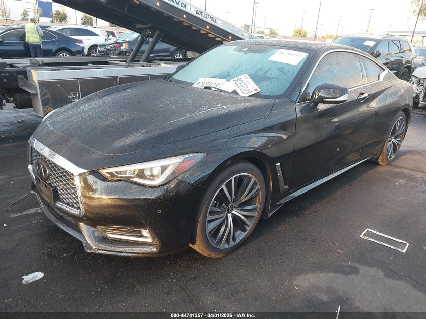 2021 Infiniti Q60 Luxe
