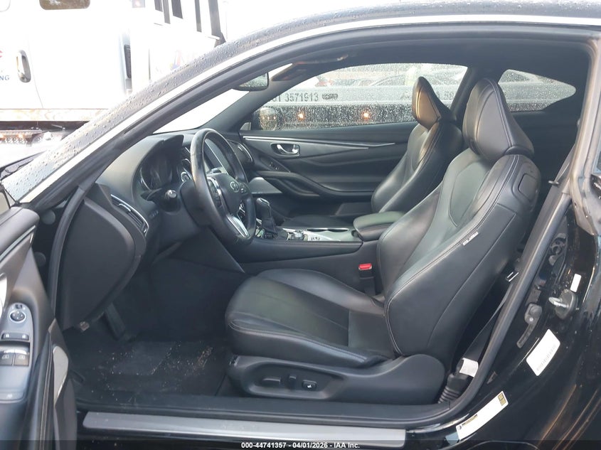 2021 Infiniti Q60 Luxe