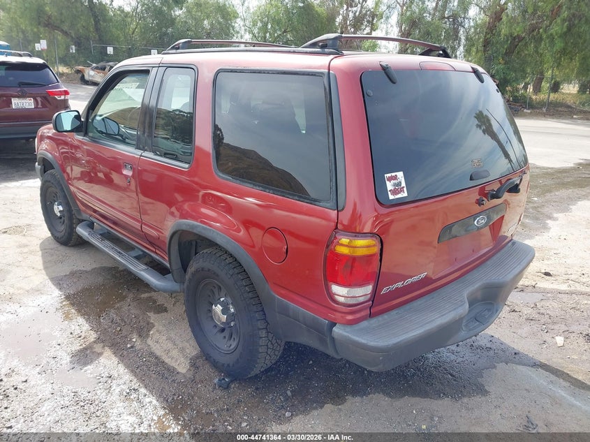2000 Ford Explorer Sport