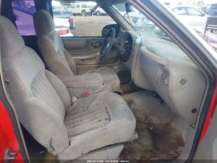 2000 Chevrolet S-10 Ls