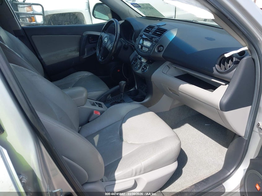 2011 Toyota Rav4 Limited V6