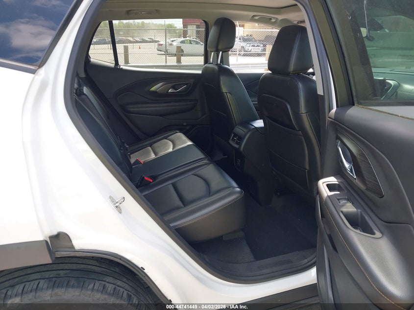 2018 GMC TERRAIN auction photo 8