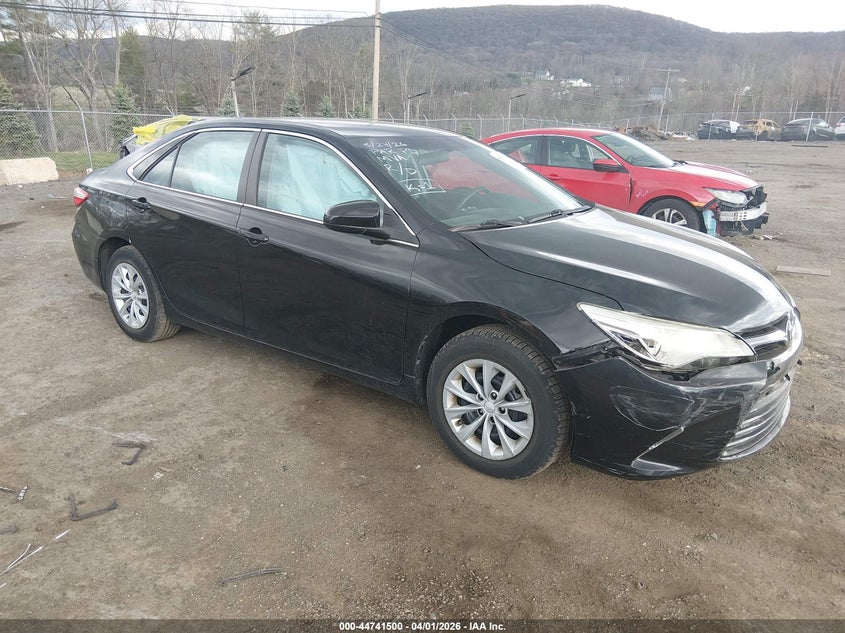 2017 Toyota Camry Le