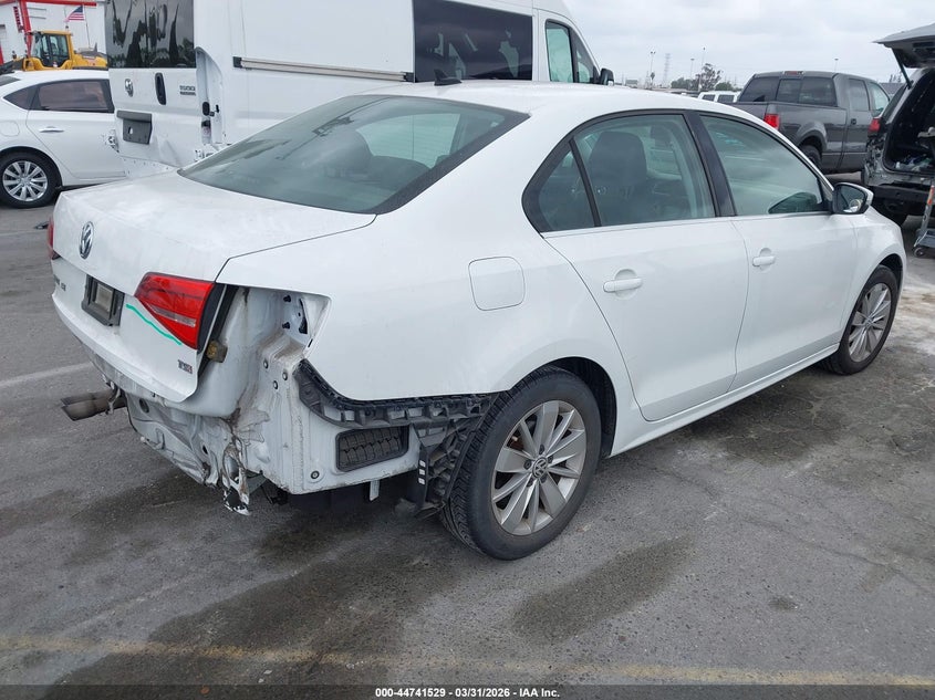 2015 Volkswagen Jetta 1.8T Se