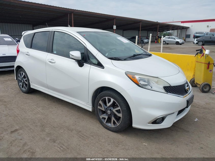 2015 Nissan Versa Note Sr