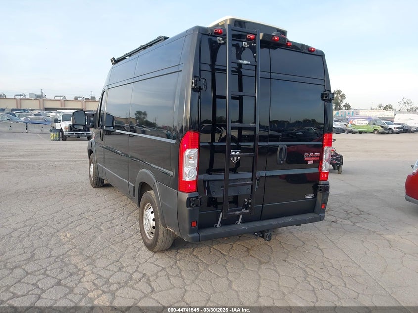 Vin: 3c6lrvcg2me577139, lot: 45238733, ram promaster 2500 high roof 136 wb 20213
