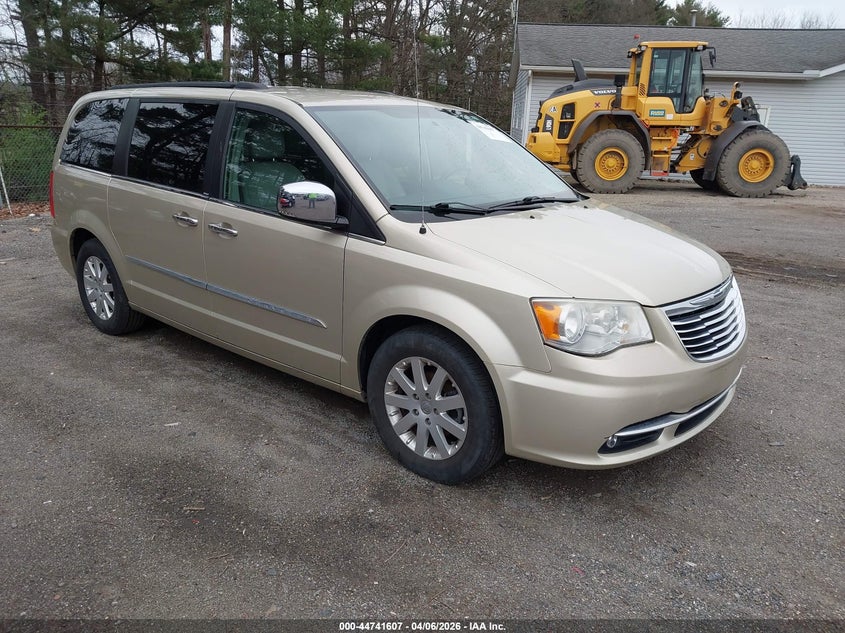 2011 Chrysler Town & Country Touring-L