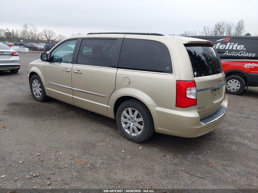2011 Chrysler Town & Country Touring-L