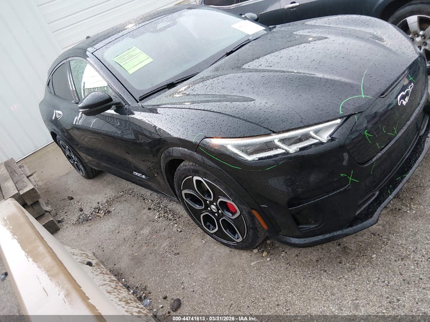 2021 Ford Mustang Mach-E Gt