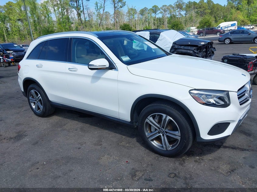 2019 MERCEDES-BENZ GLC 300