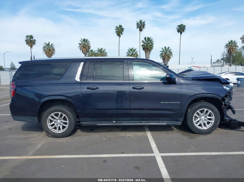2022 Chevrolet Suburban 4Wd Lt VIN: 1GNSKCKD9NR164135 Lot: 44741716