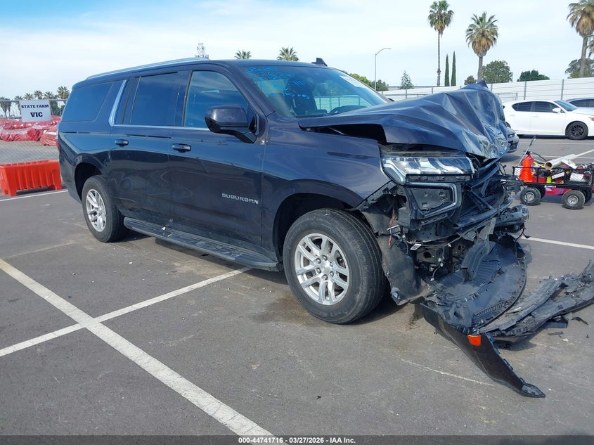 2022 Chevrolet Suburban 4Wd Lt