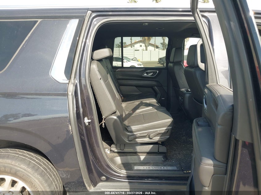 2022 Chevrolet Suburban 4Wd Lt VIN: 1GNSKCKD9NR164135 Lot: 44741716