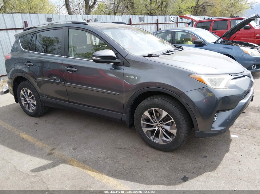 2017 TOYOTA RAV4 HYBRID XLE