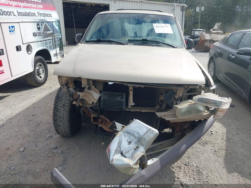 1997 Ford Explorer Eddie Bauer/Limited/Xl/Xlt VIN: 1FMDU34E2VUB87038 Lot: 44741737