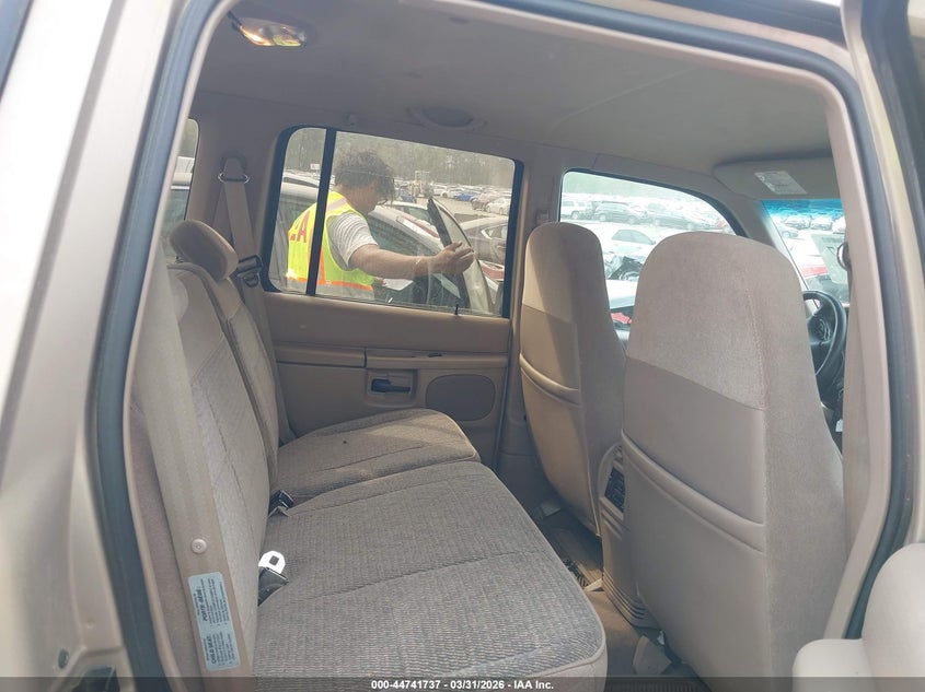 1997 Ford Explorer Eddie Bauer/Limited/Xl/Xlt VIN: 1FMDU34E2VUB87038 Lot: 44741737