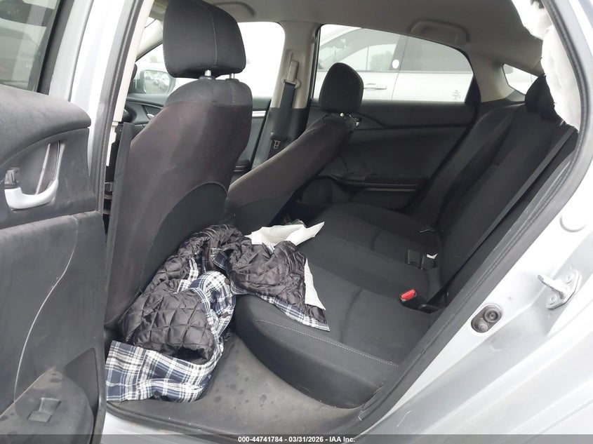 VIN 2HGFC2F57HH562485 2017 HONDA CIVIC LX