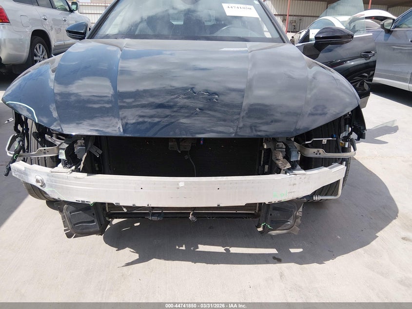 2019 Audi A7 55 Premium VIN: WAUV2AF23KN093789 Lot: 44741850
