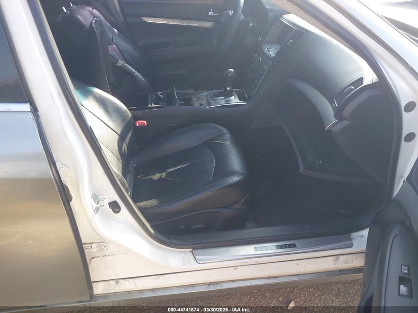 2012 Infiniti G37 Journey