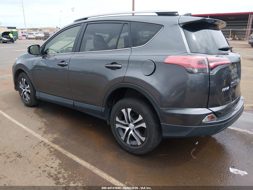 2018 TOYOTA RAV4 auction photo 3