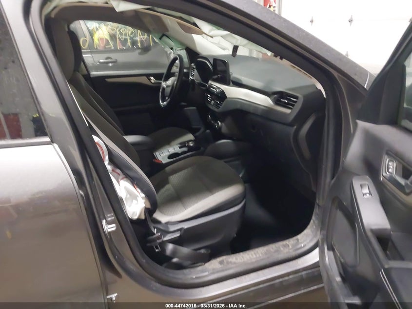 2021 FORD ESCAPE auction photo 5