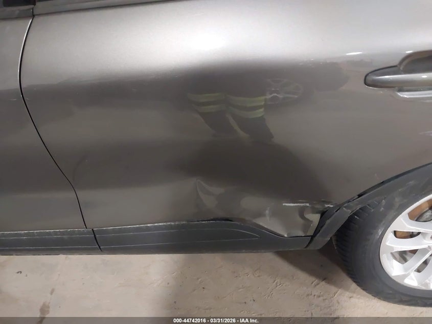 2021 FORD ESCAPE auction photo 6