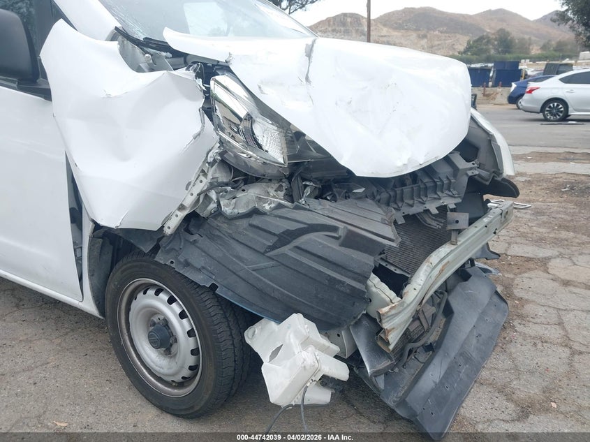 2019 Nissan Nv200 S VIN: 3N6CM0KN7KK697573 Lot: 44742039