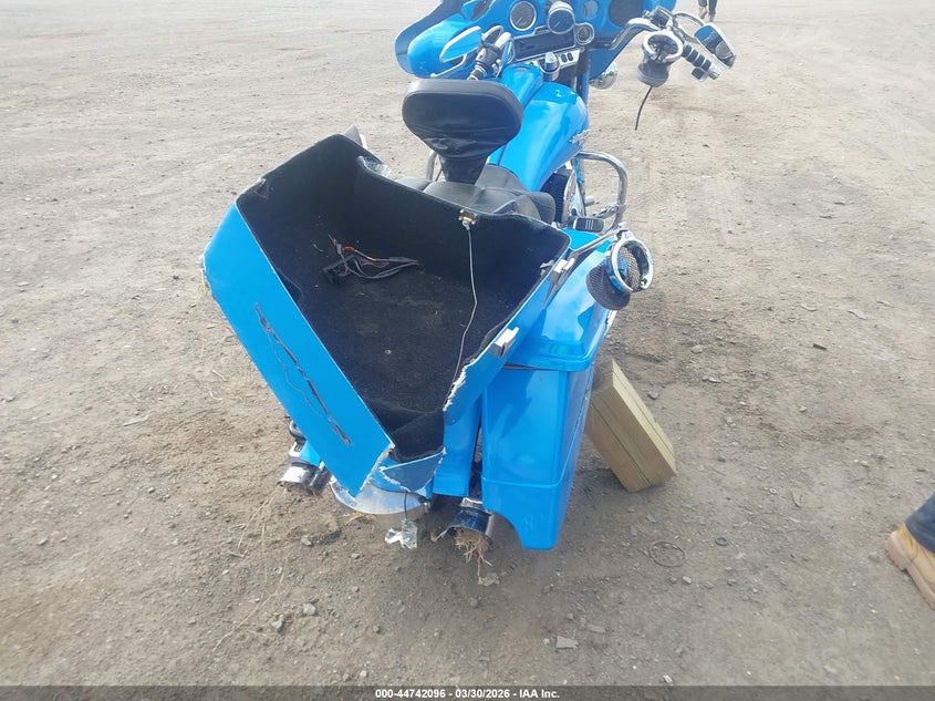 2009 Harley-Davidson Flhtcu VIN: 1HD1FC4129Y654843 Lot: 44742096