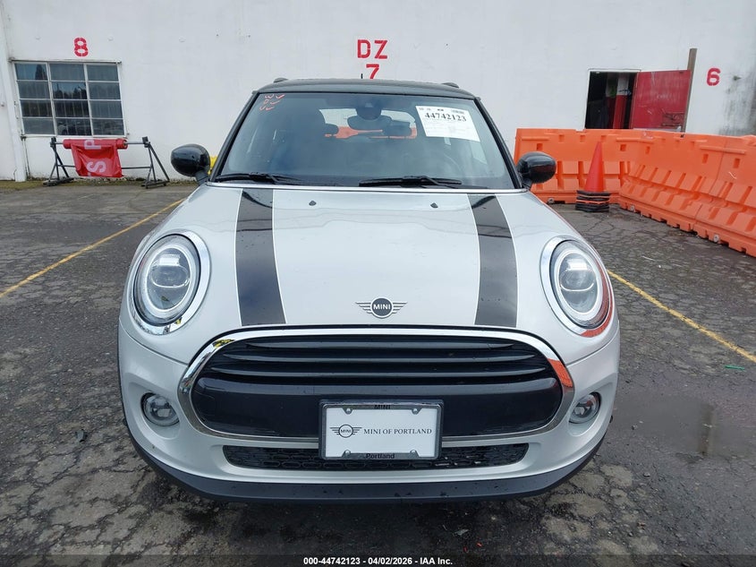 2020 Mini Hardtop Cooper VIN: WMWXR3C03L2M05650 Lot: 44742123