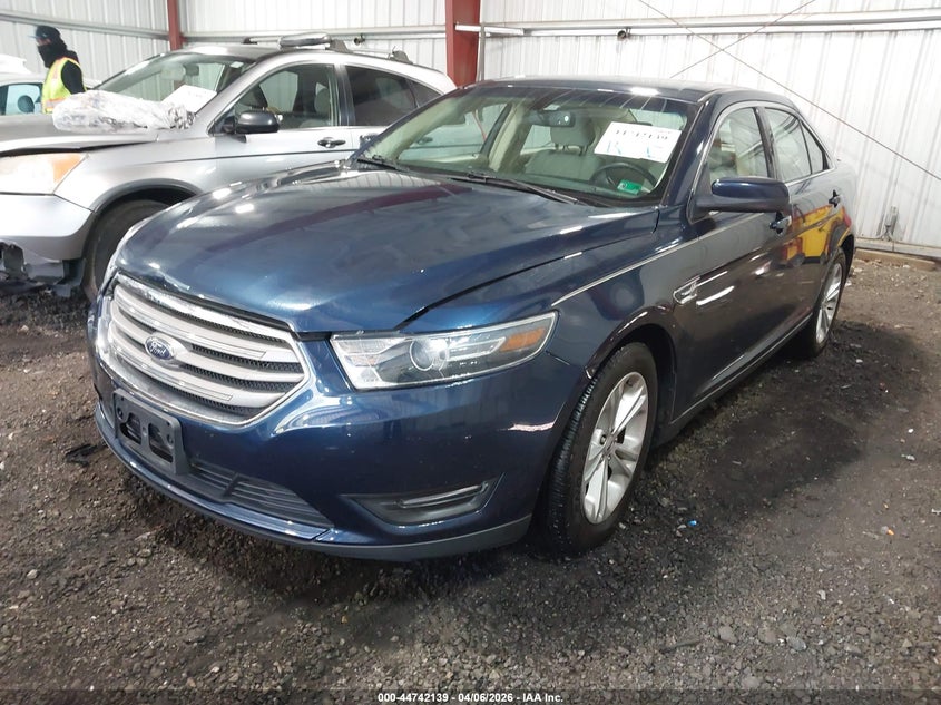 2017 Ford Taurus Sel