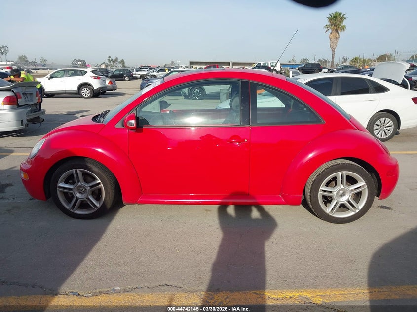 VOLKSWAGEN NEW BEETLE 2004 VIN 3VWCD31C84M411173