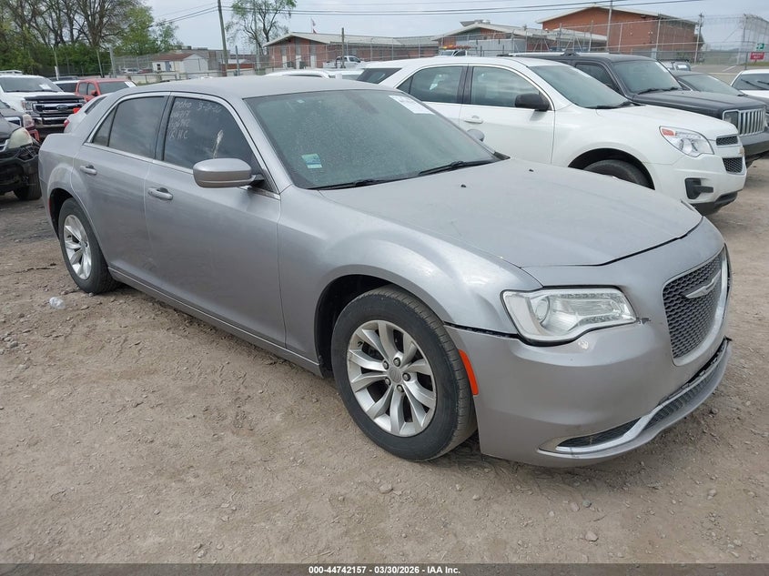 2016 Chrysler 300 Limited