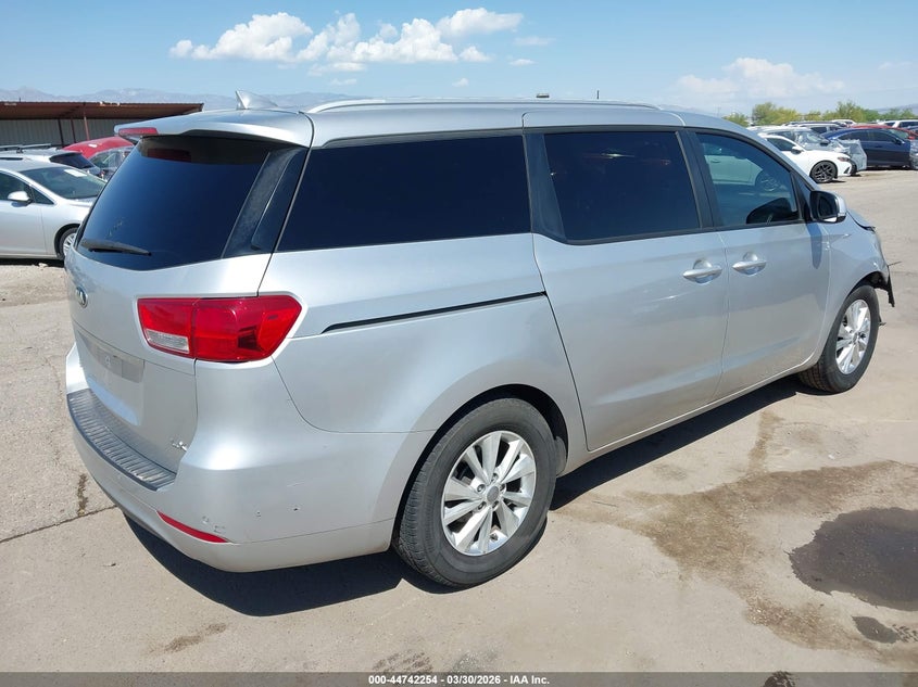 2016 Kia Sedona Lx