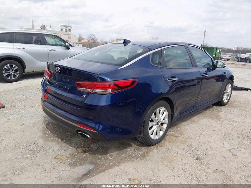 2018 Kia Optima S