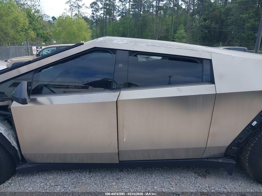 2026 Tesla Cybertruck Premium All-Wheel Drive VIN: 7G2CEHED0TA087827 Lot: 44742392