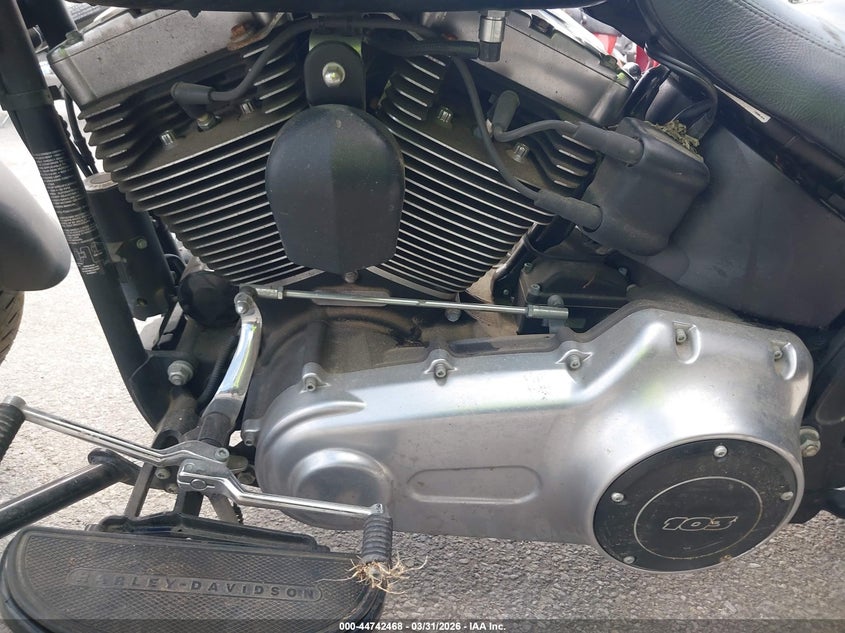 2016 Harley-Davidson Flstfb Fatboy Lo VIN: 1HD1JNV39GC015797 Lot: 44742468