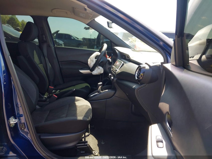 2019 Nissan Kicks Sv