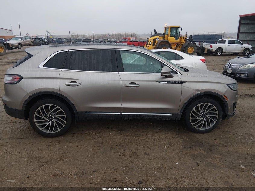 2020 Lincoln Nautilus Reserve VIN: 2LMPJ8KP9LBL23888 Lot: 44742553