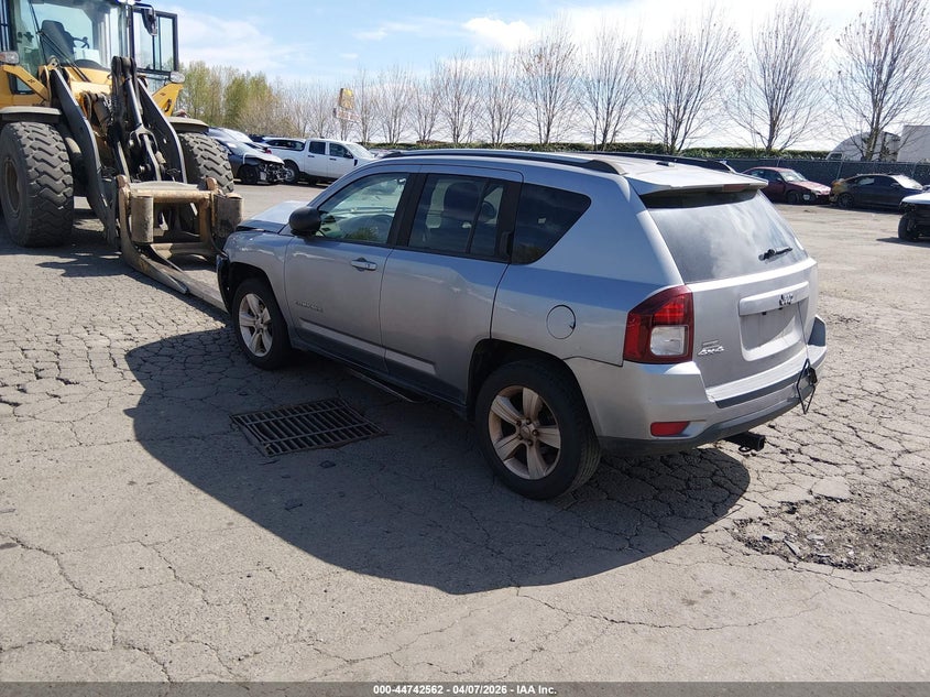 Vin: 1c4njdbb2gd780028, lot: 45239751, jeep compass sport 20163